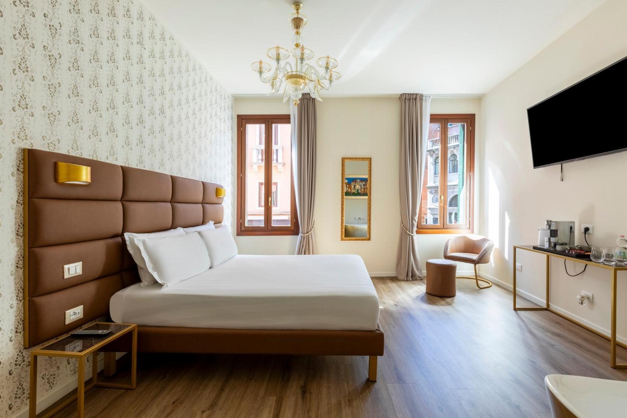 Numa Palazzo Orseolo Aparthotel Venice