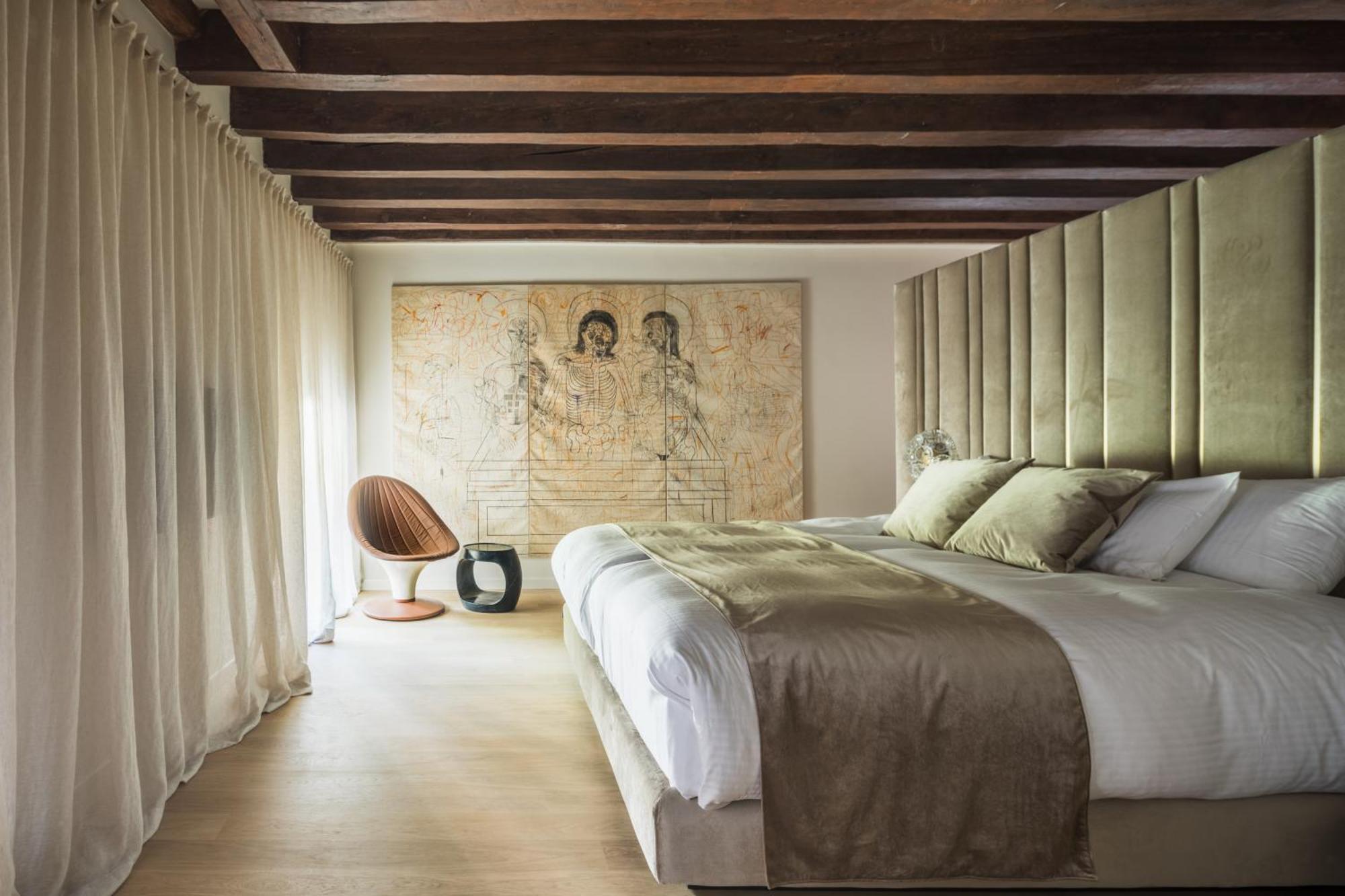 Apartment Noble Floor Art R&r *