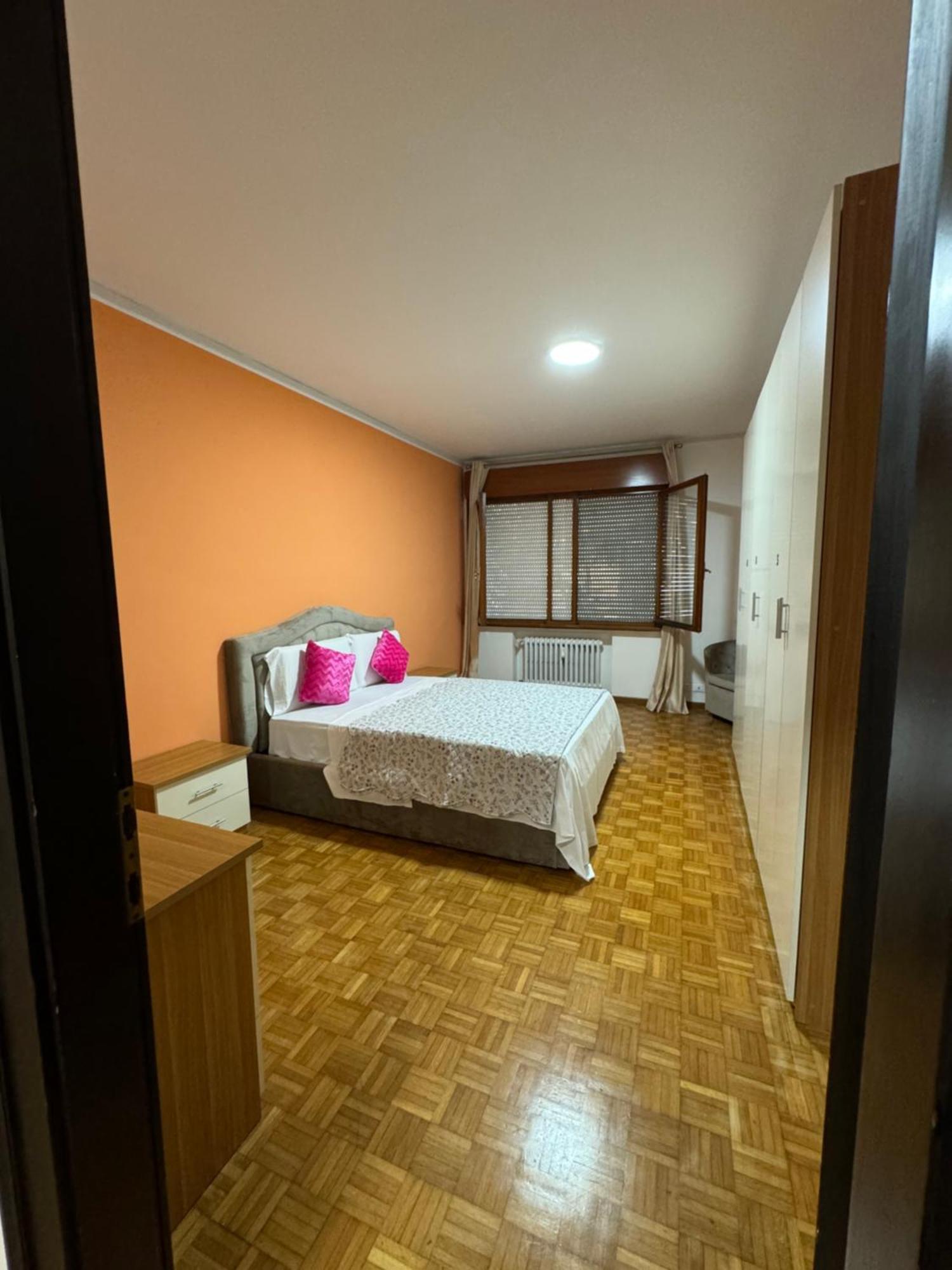 Guest house First Dream Mestre *