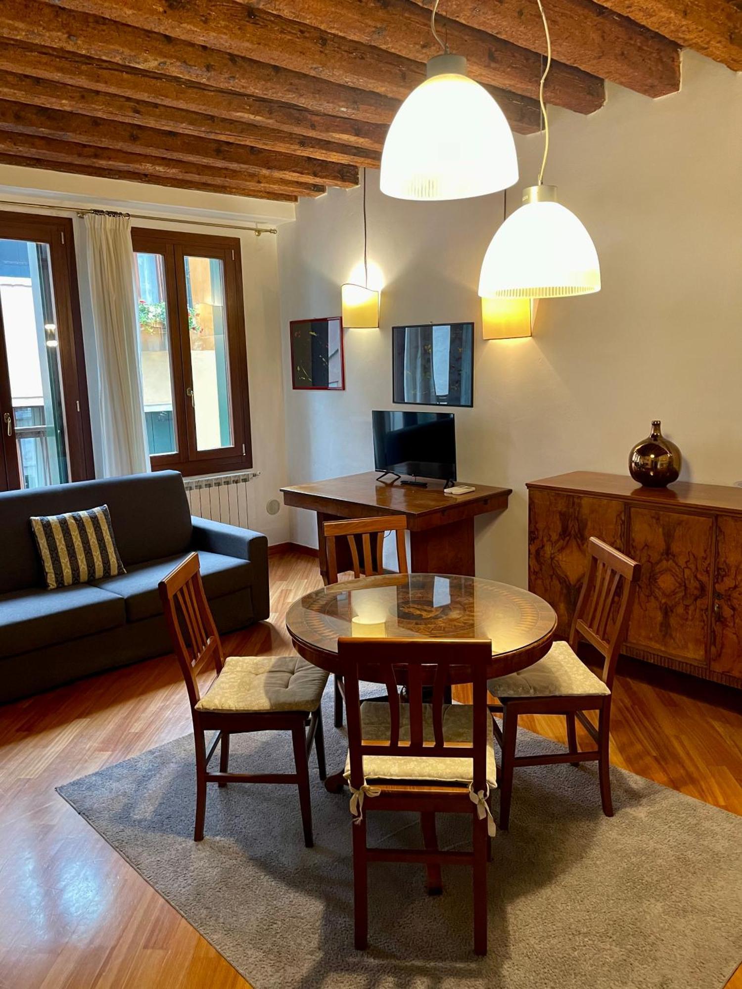Furlani 4 Apartment Venice