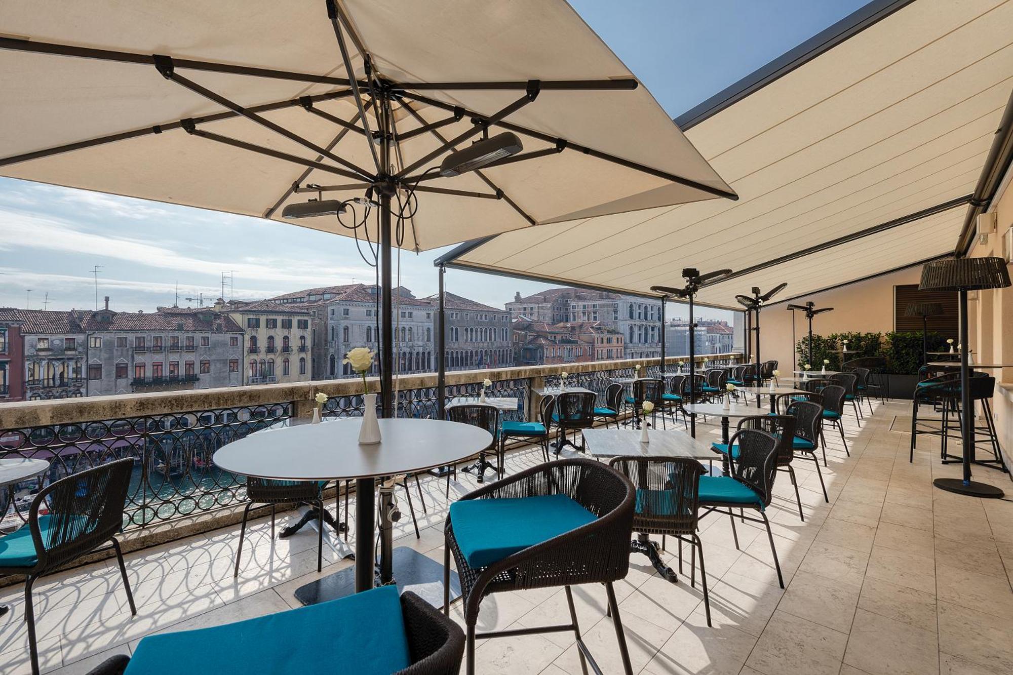 H10 Palazzo Canova 4*