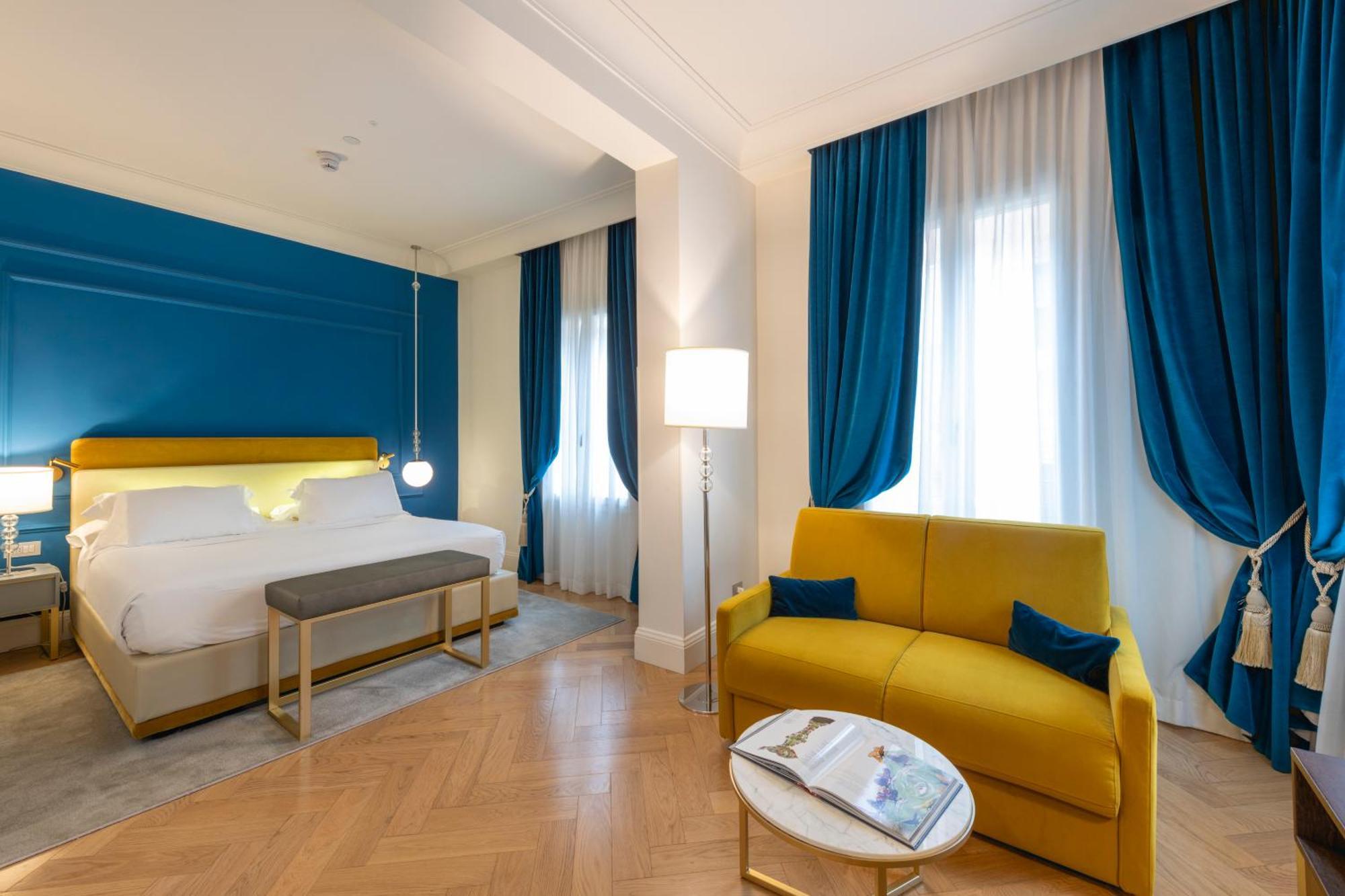 Hotel H10 Palazzo Canova 4*