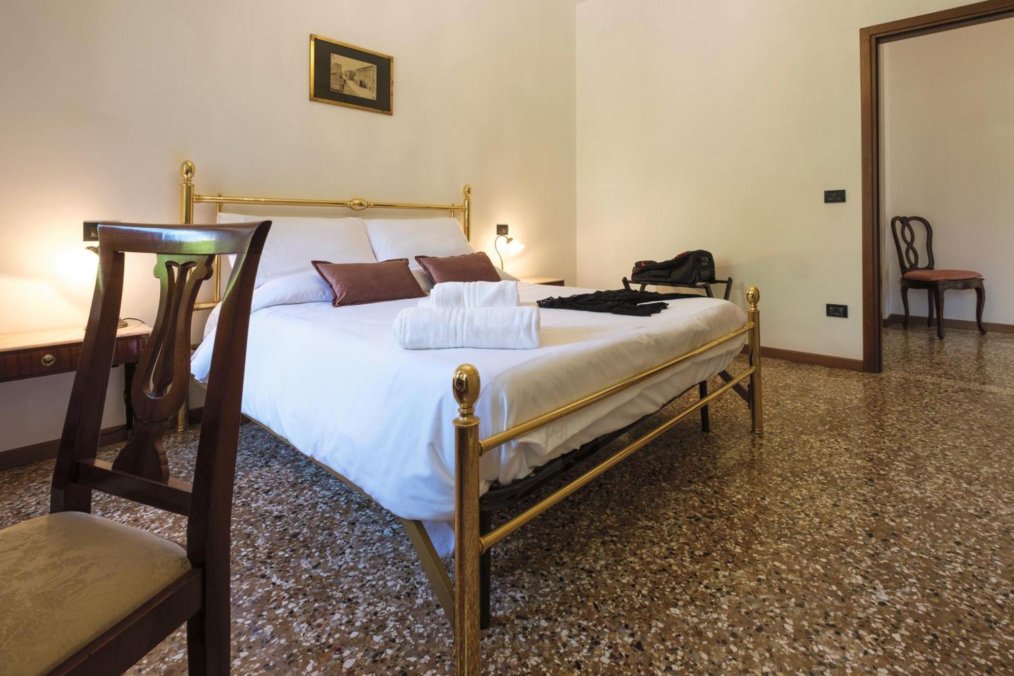 Giselda Courtyard Retreat Guest house Venice