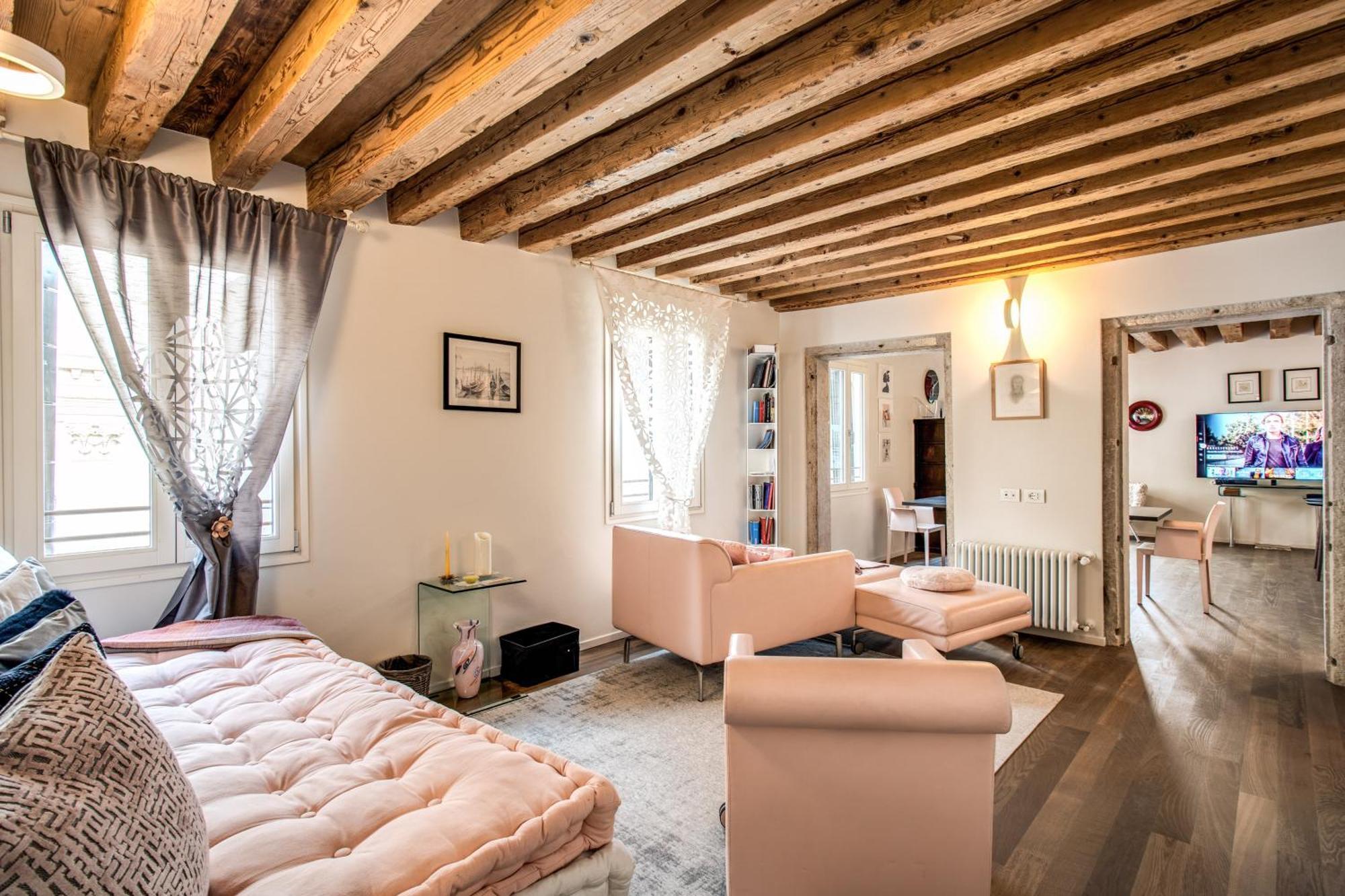 Ospizio Delle Donzelle * Venice