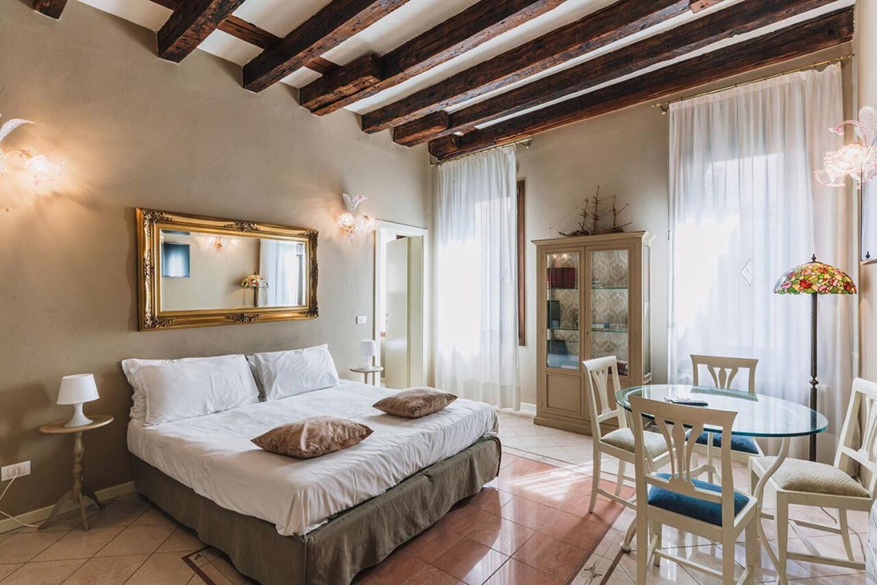 Ca' Amadi Bed & Breakfast