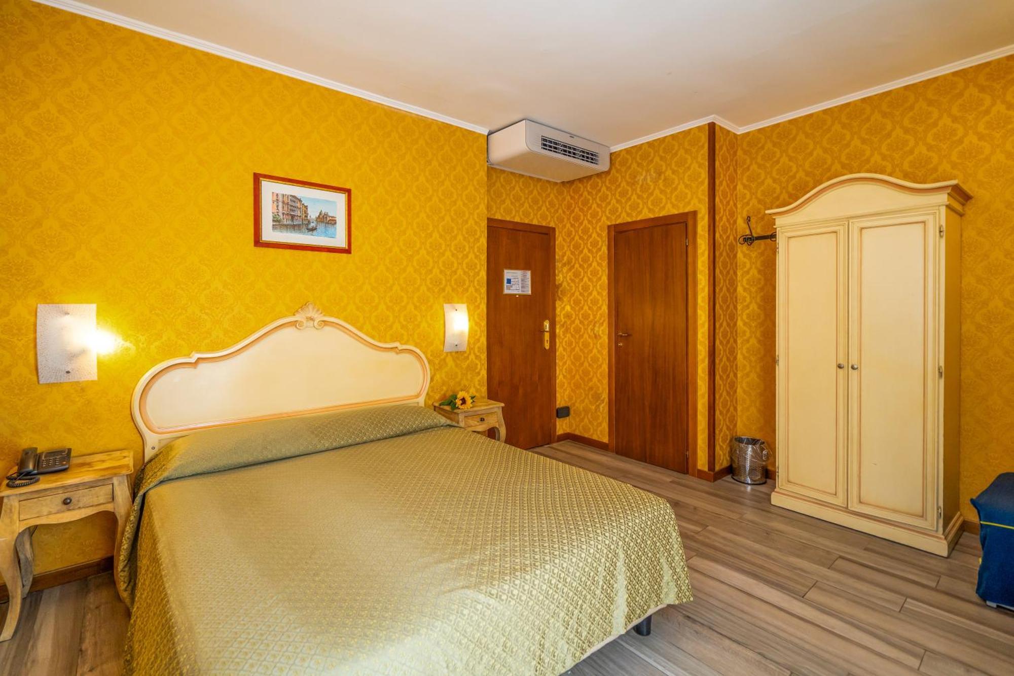 Tintoretto Hotel