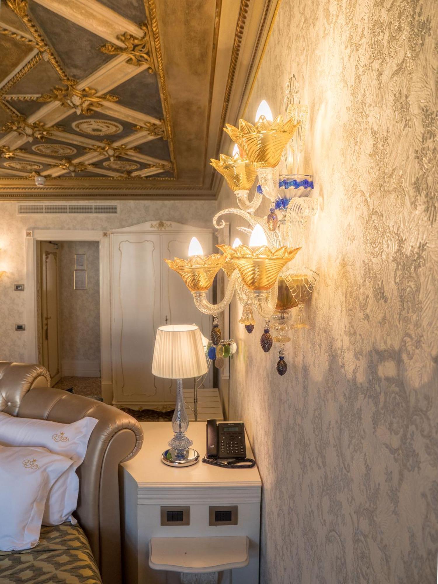 Ego' Boutique - The Silk Road 4*