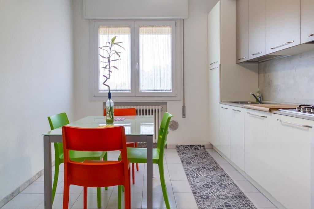 Apartment Family House *