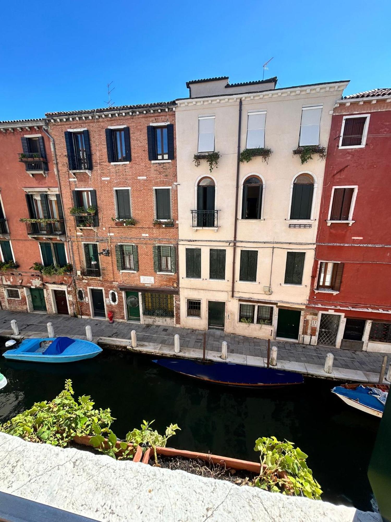 Ca' San Trovaso - 6 2* Venezia