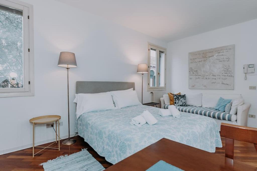 Apartment Elegant With Private Terrace In - Frari Church Venice
