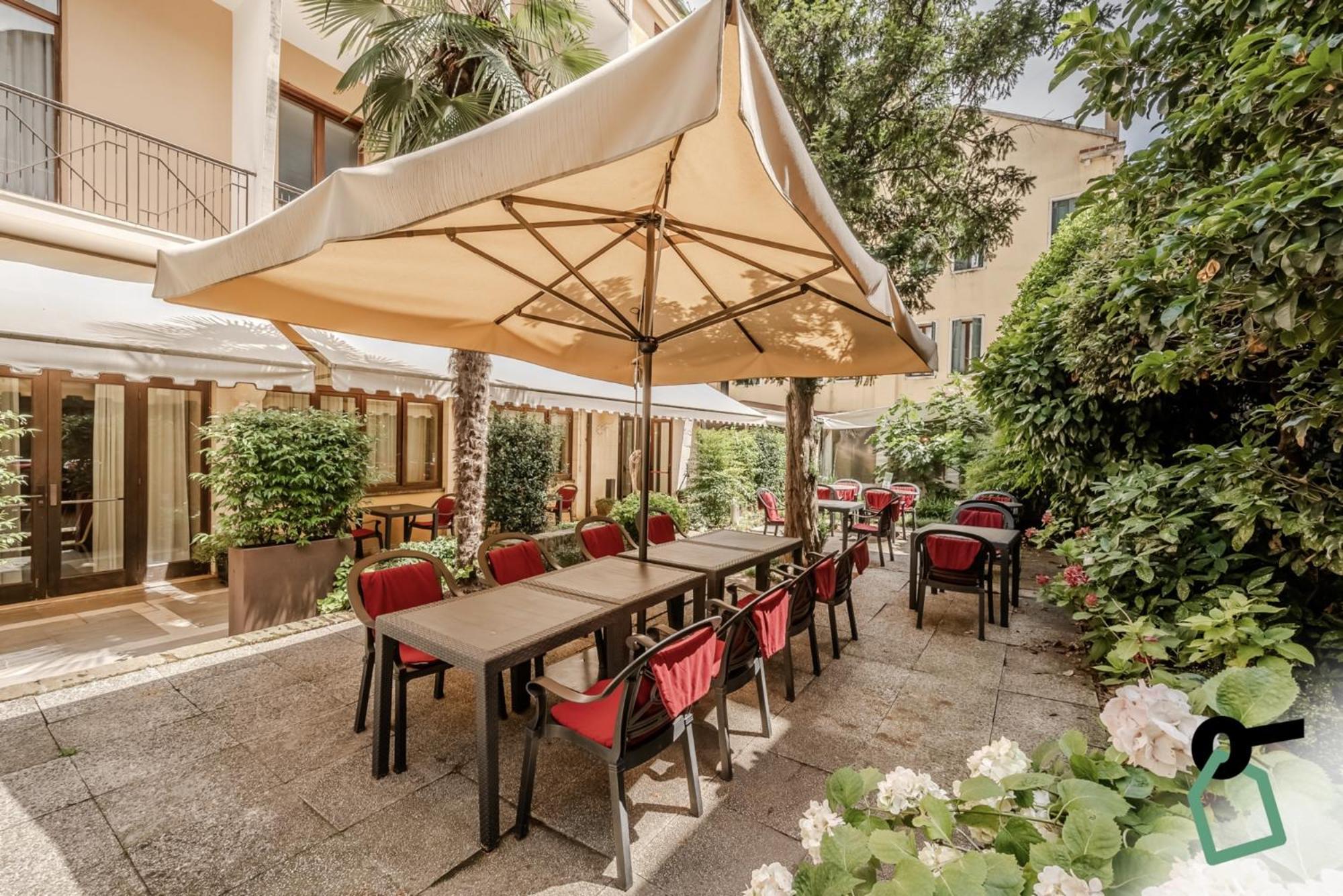Hotel Hotiday Collection - Santa Lucia Veneza