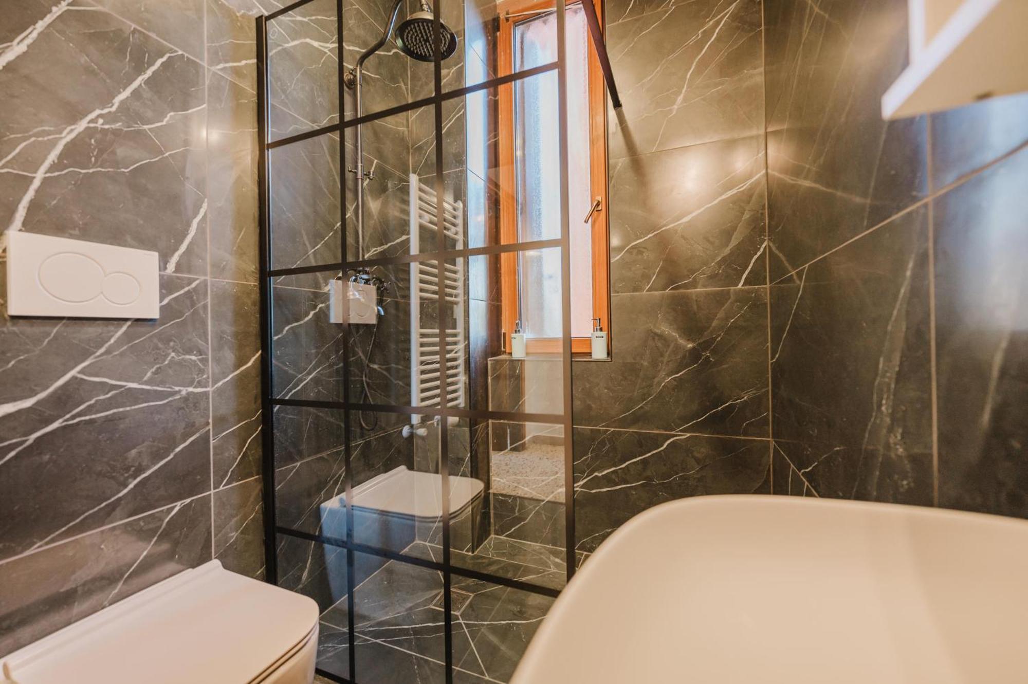 Apartment L'atelier Di Gino -15 Minutes From