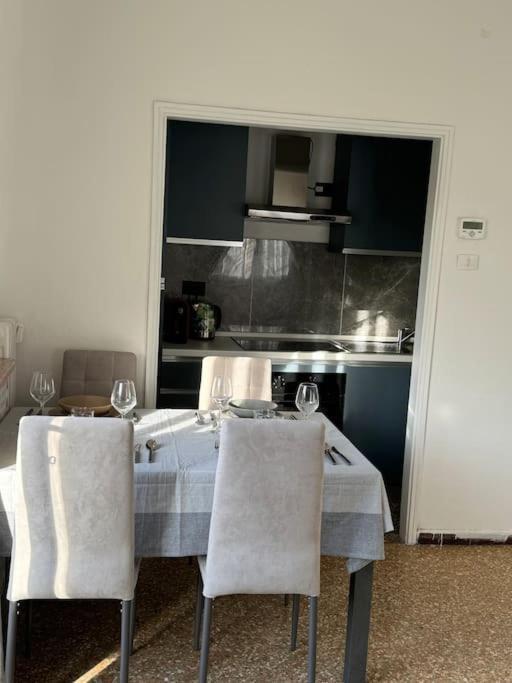 Grey Apartment *