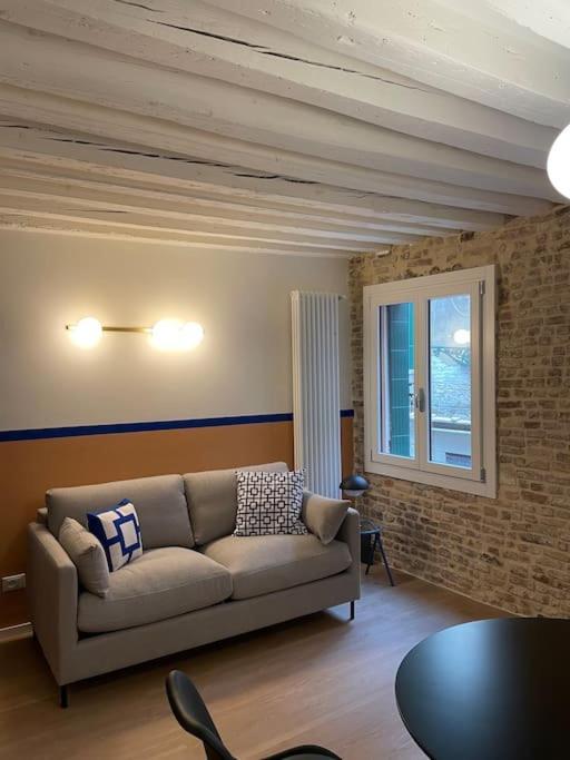 Cozy Near Biennale Apartment