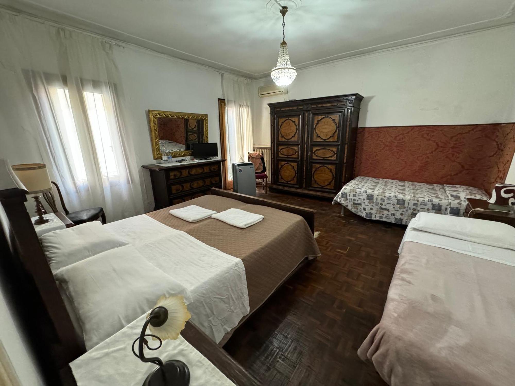 Tre Archi Venice