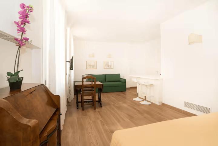 Dimora 5318 Apartment