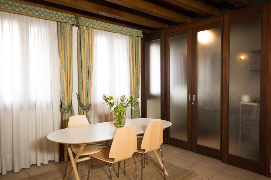 Casanova Fourrooms Guest house *