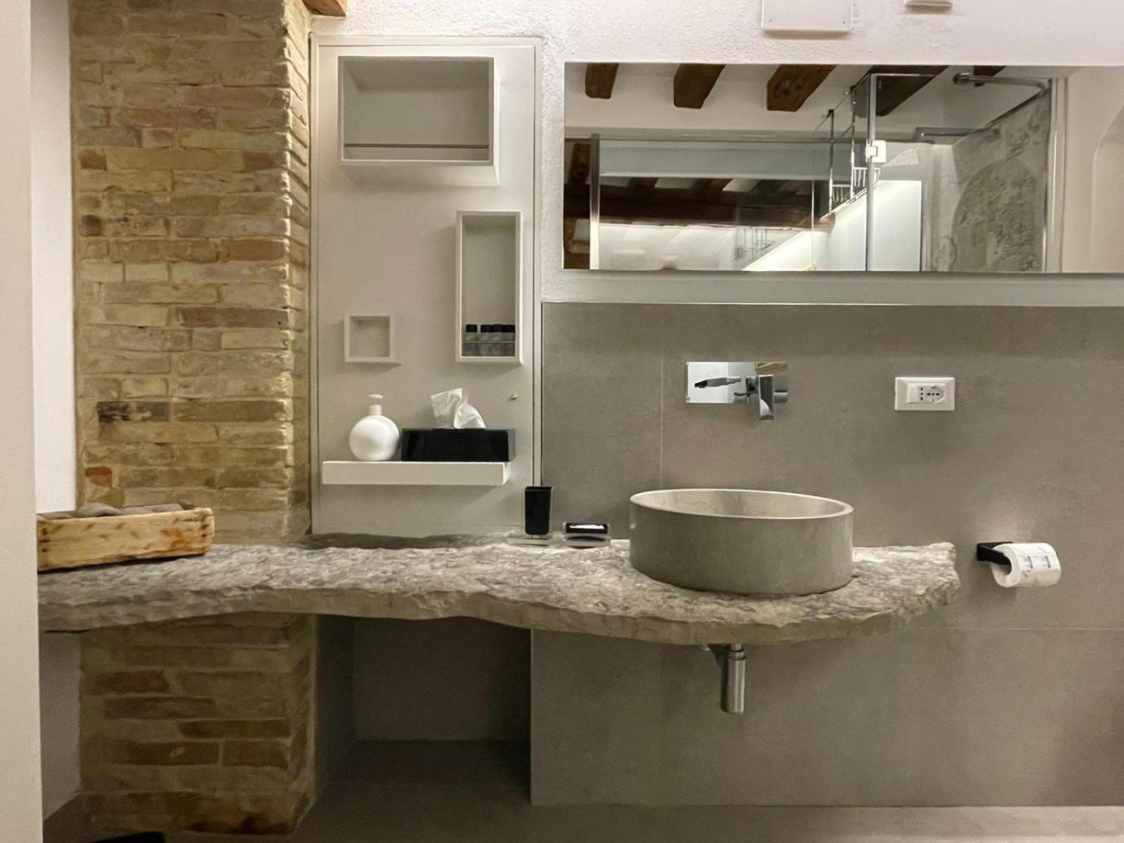 Apartment Veniceloft 5minutefromrialto 10minutefromsanmarco 5minitestationtrain Infrontofcad'oro *