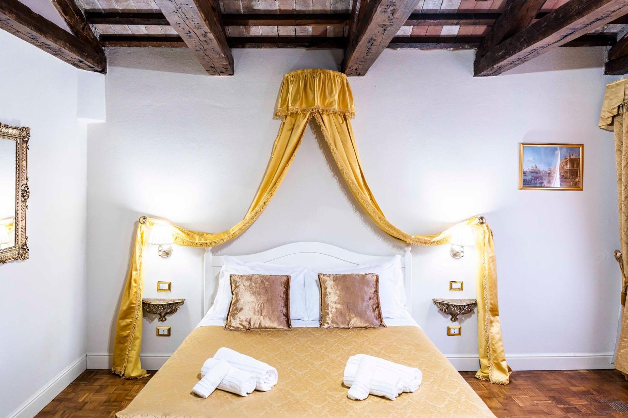 Palazzo Titti Rialto Guest house *