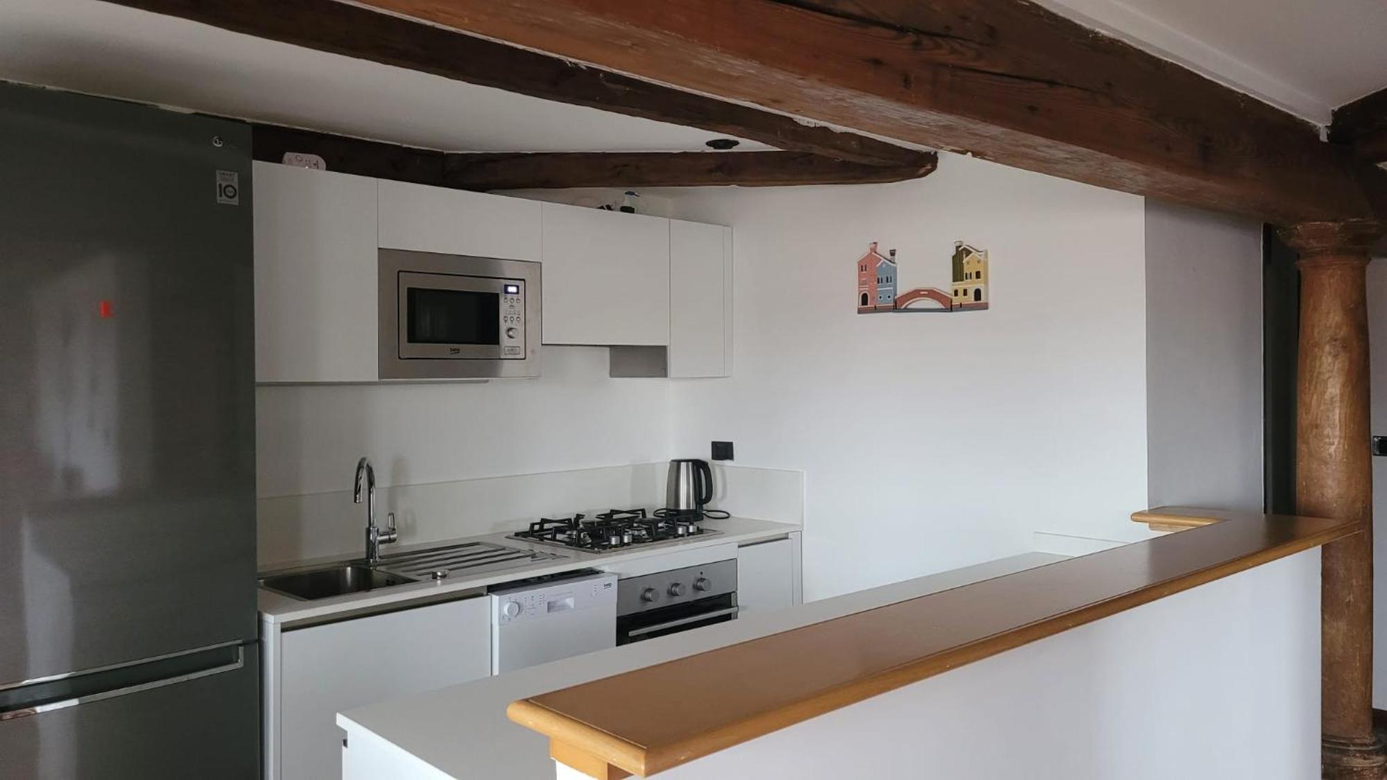 Finestra Su Apartamento *