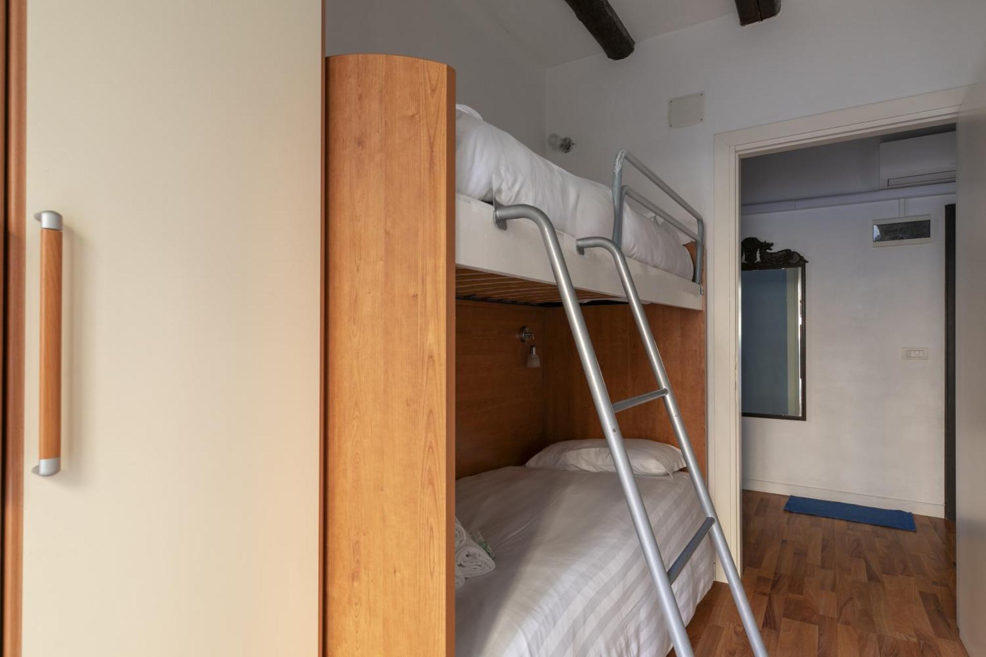 Sant'alvise's - Cannaregio Apartment Venice
