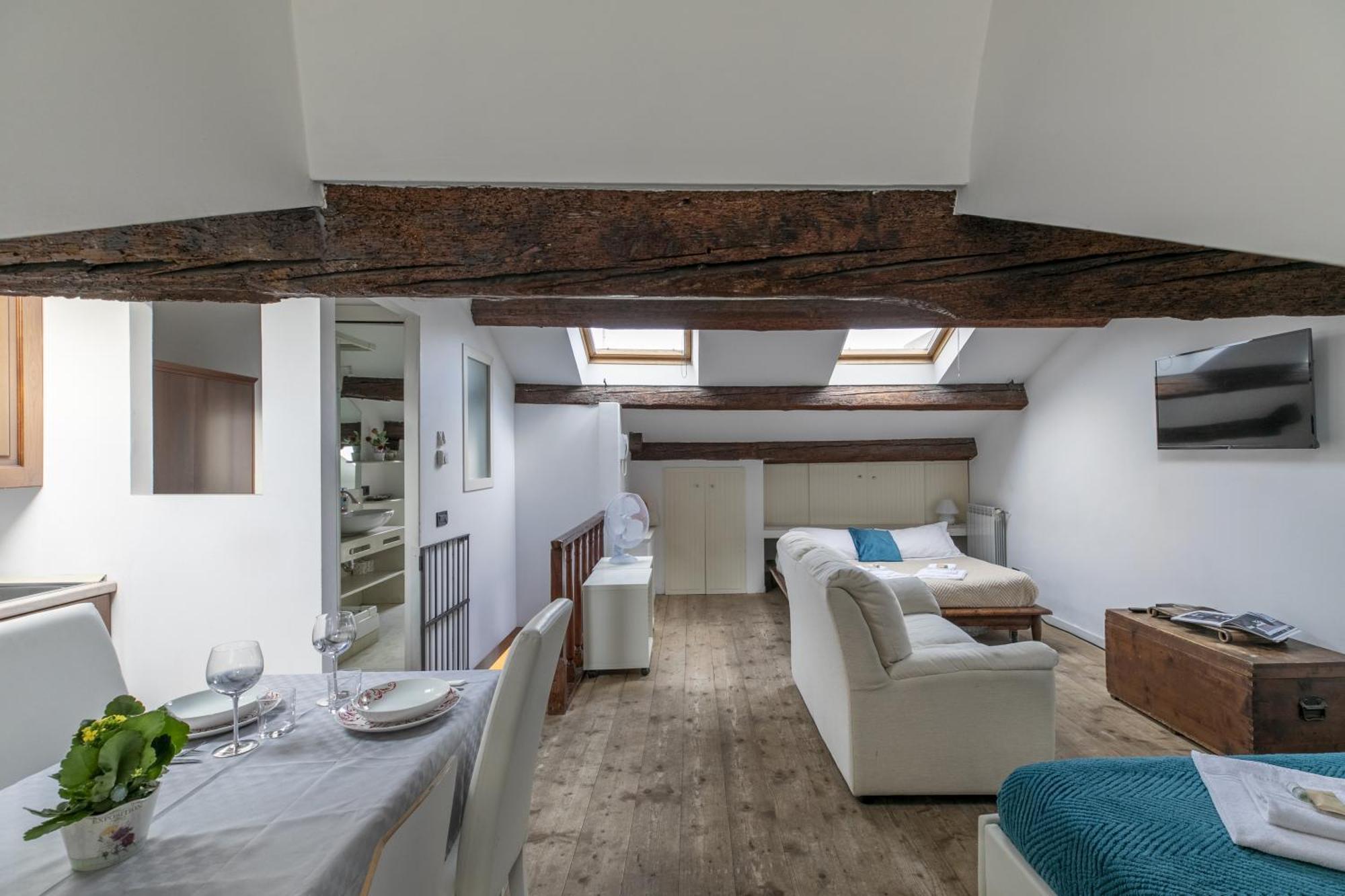 Lovely Attic For 4 Person With Wifi - A/c * Venice