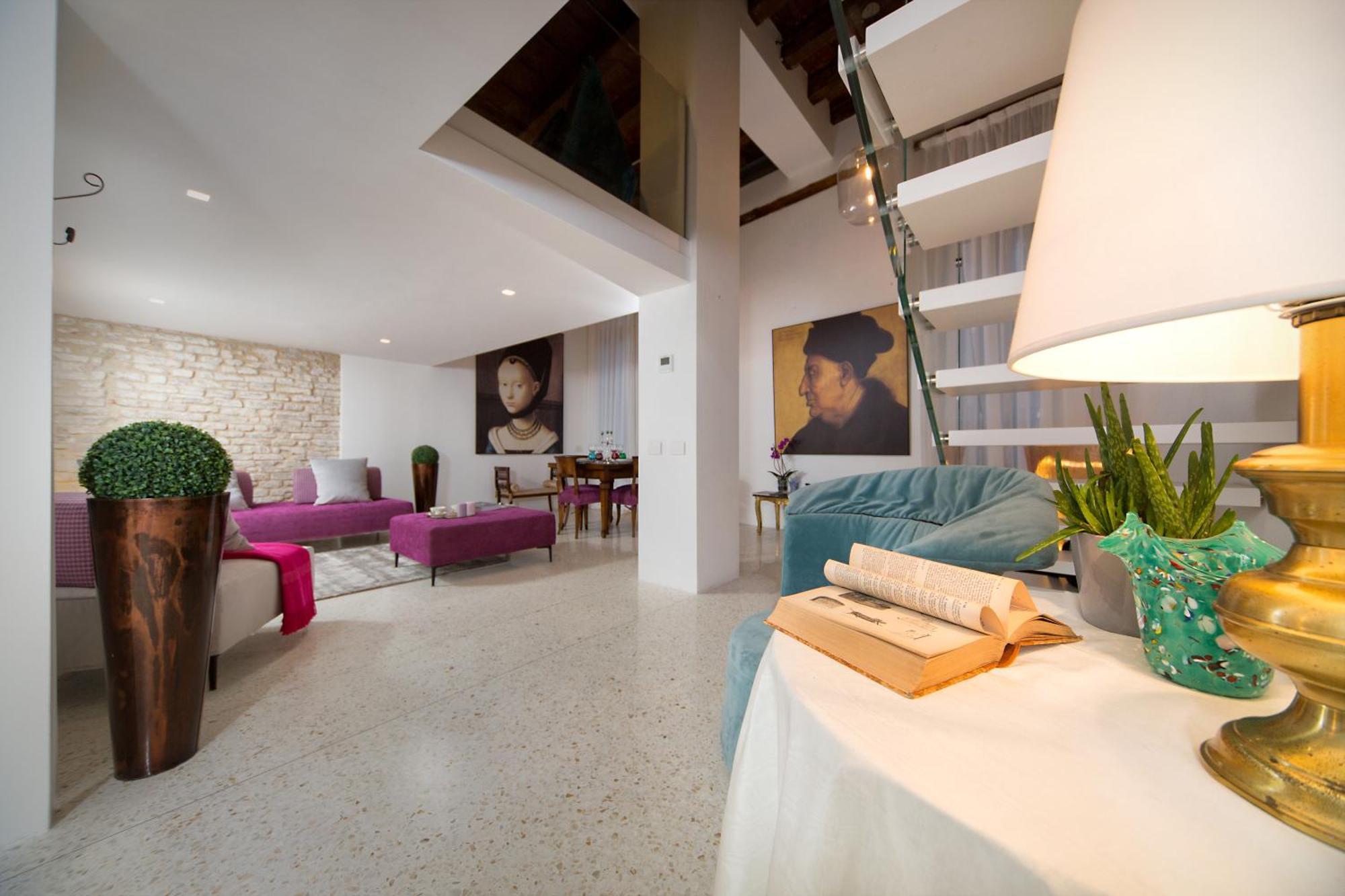Ca Patron Loft - Canal View Apartment