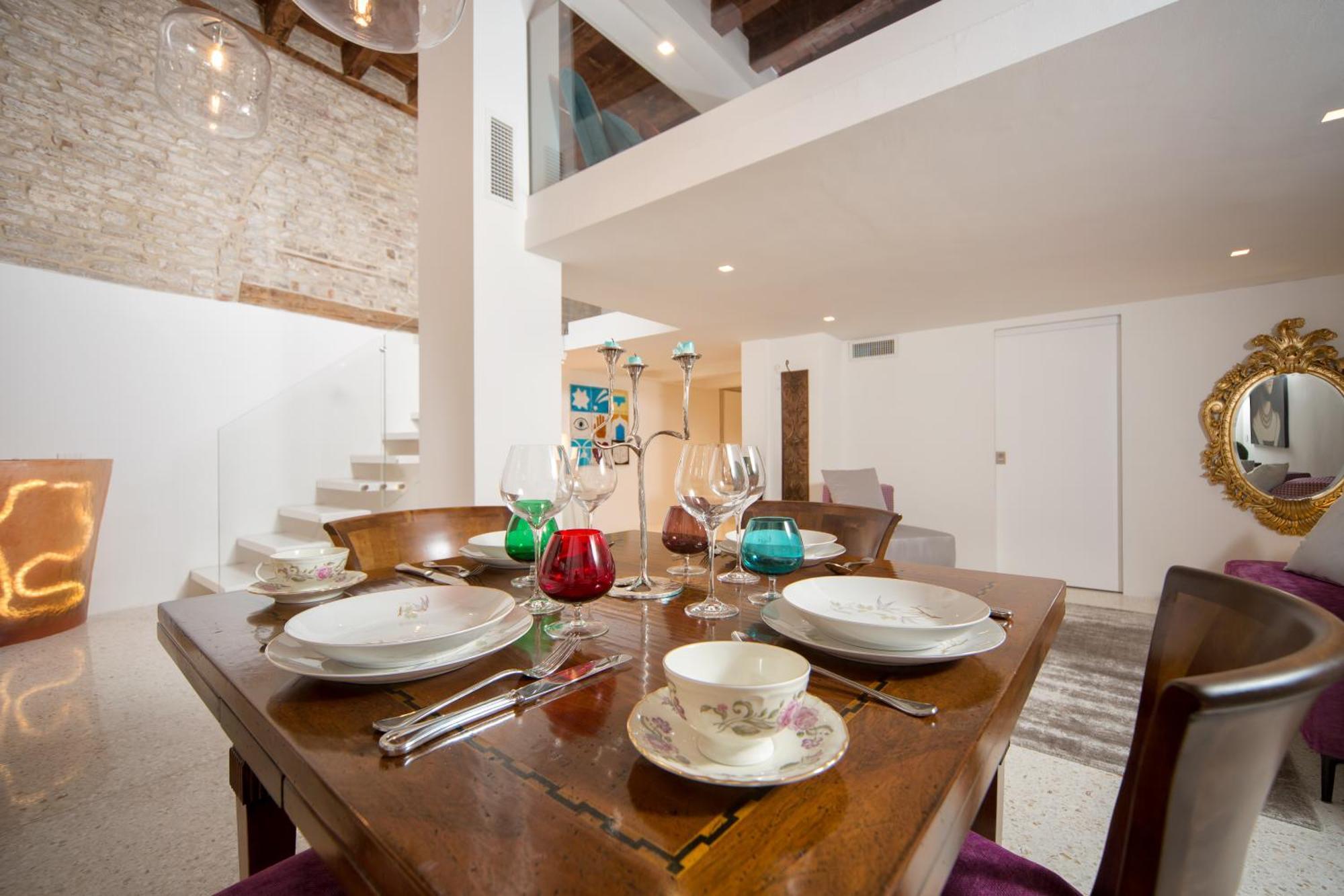 Ca Patron Loft - Canal View Apartment Venice
