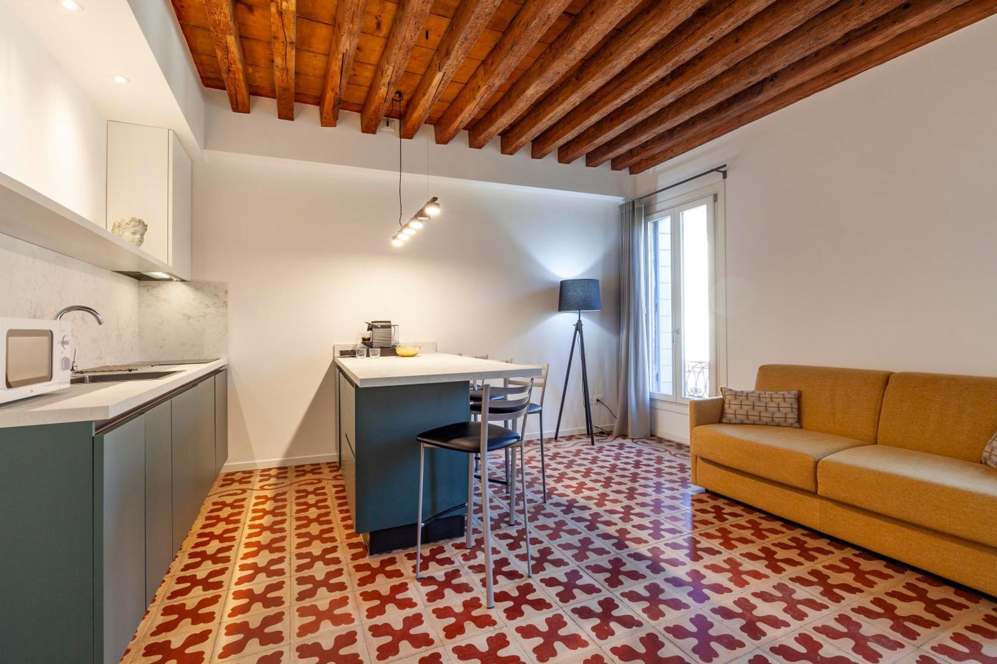San Lorenzo 5054 Apartment
