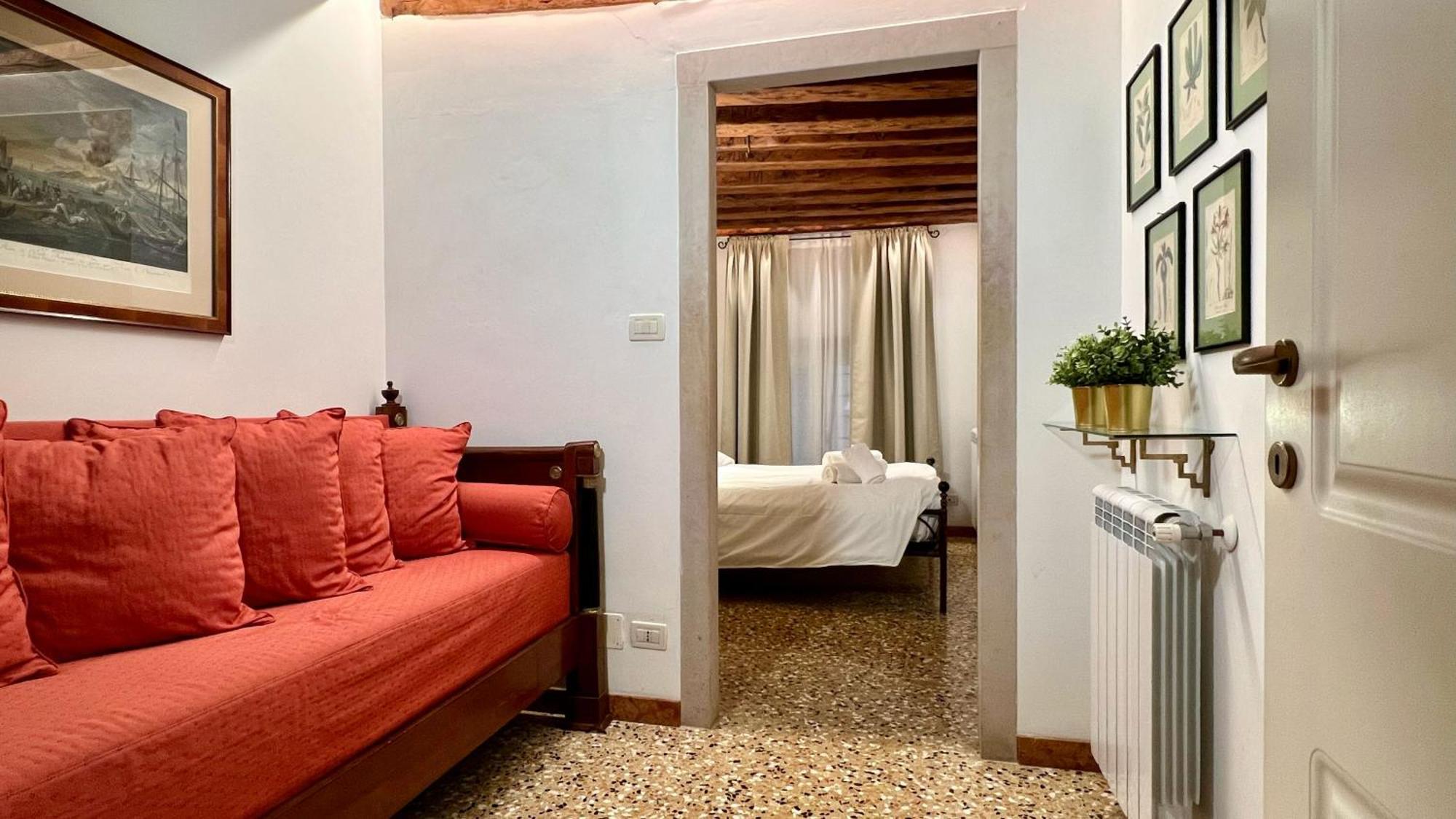 Fondamenta Nove Apartment Venice