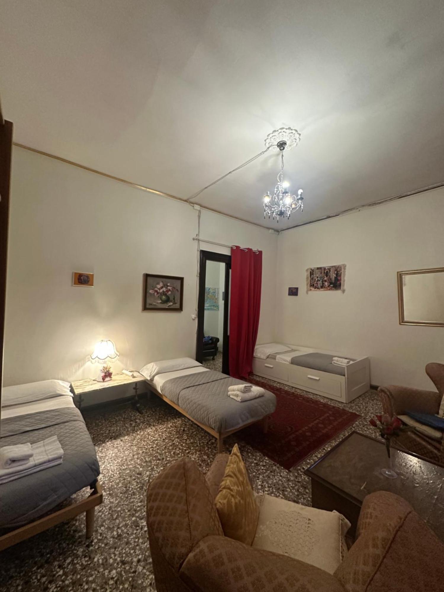 Rosa Guest house *