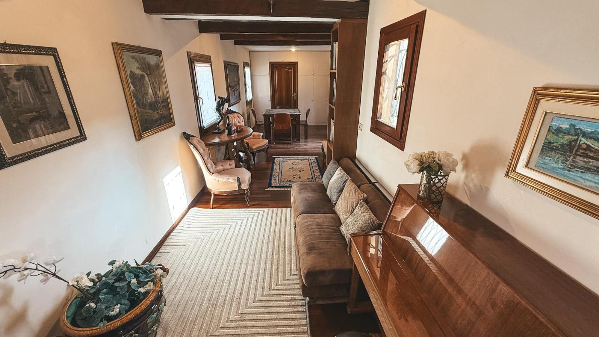 Attic Terrace San Square View Apartment *