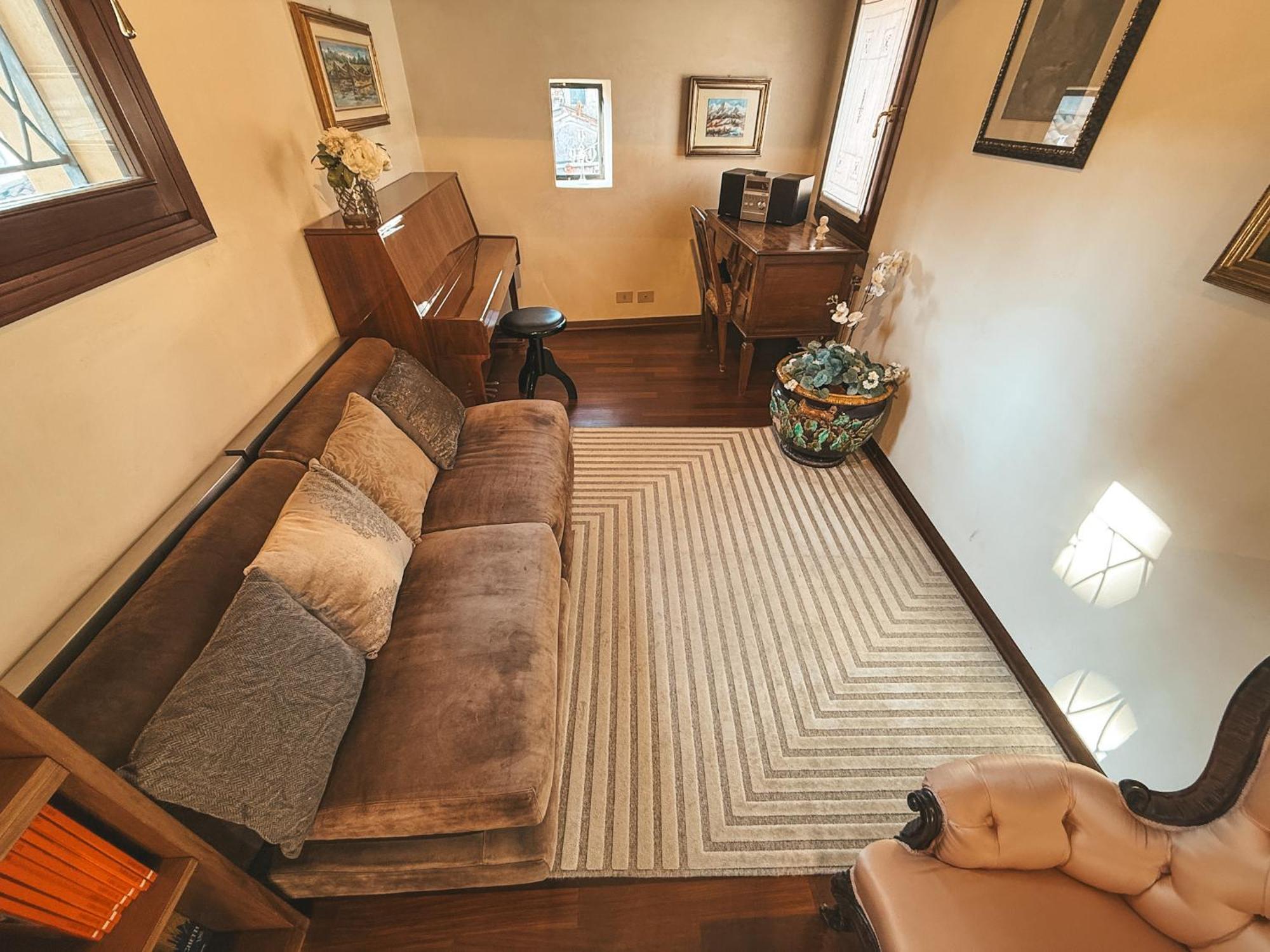 Attic Terrace San Square View Apartment *