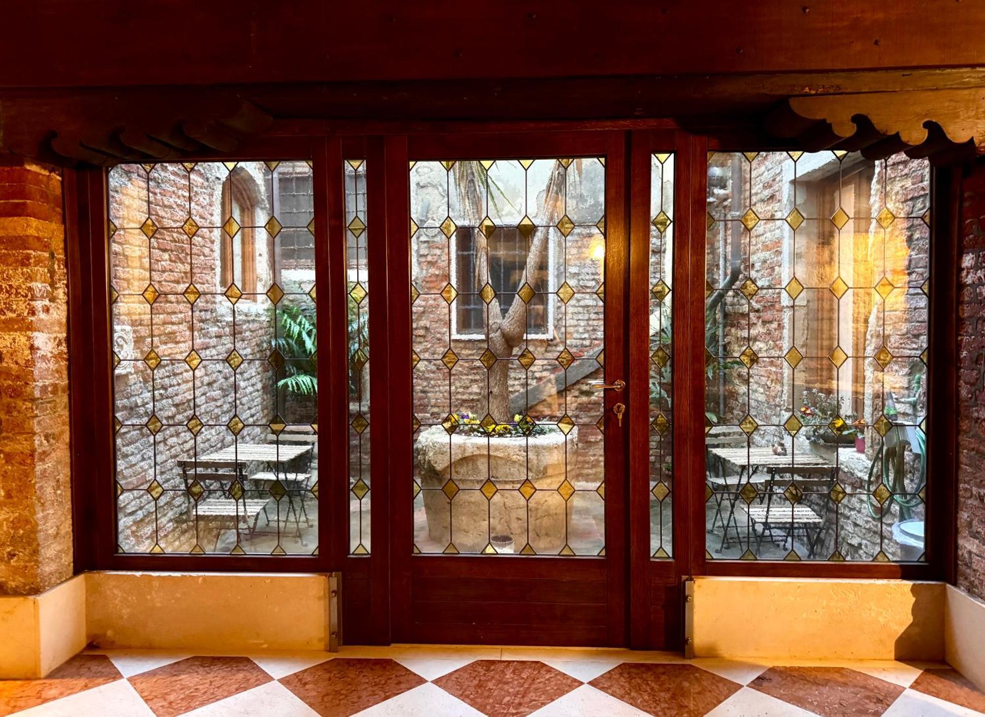 Nama Boutique Venezia