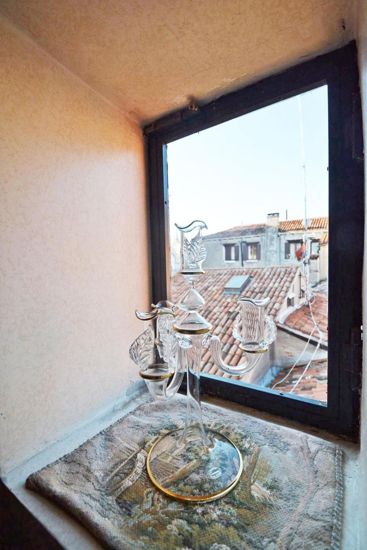 Attic Terrace San Square View