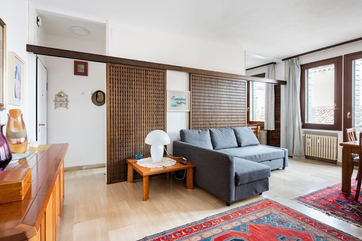 Charming In Zattere Venice