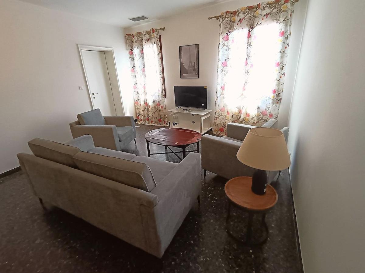 Spacious With 3 Bedrooms *