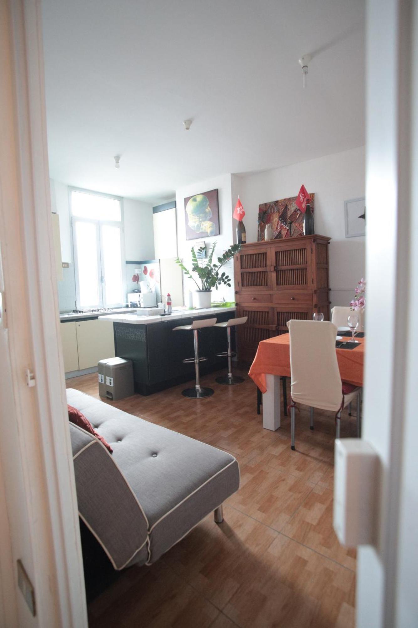 Cat Apartment- Mestre Apartment