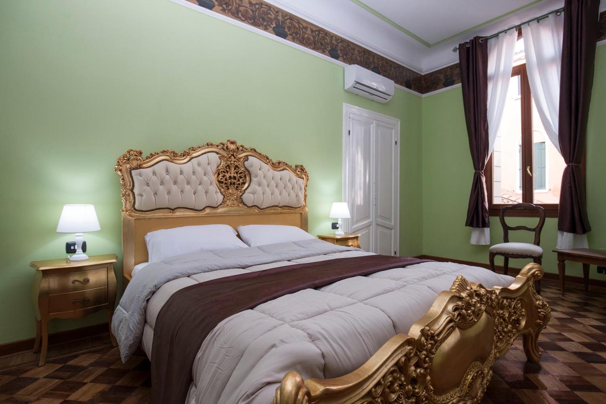 Simon’ Secret 2* Venezia