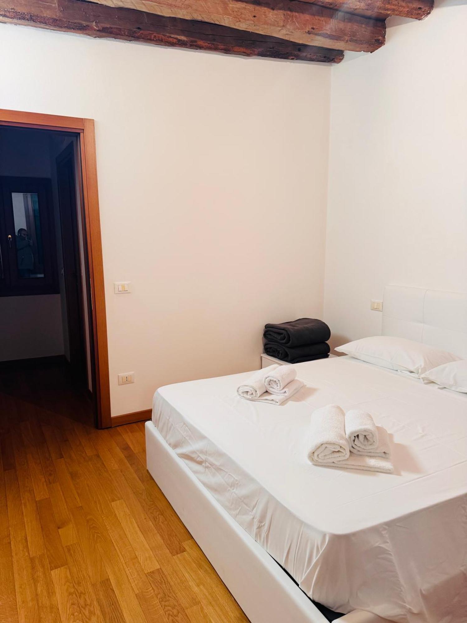 Ca Rialto Apartment *