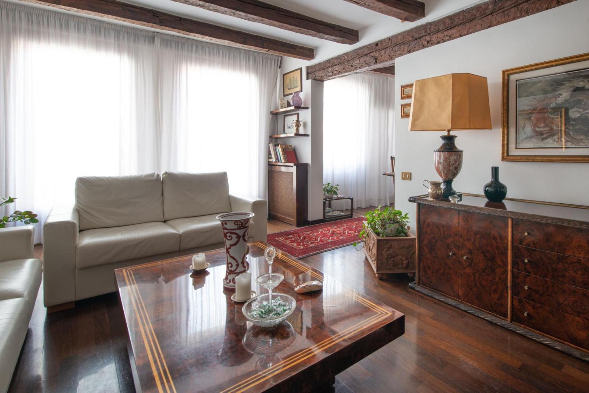 Corte Segreta Canal Wiew Apartment