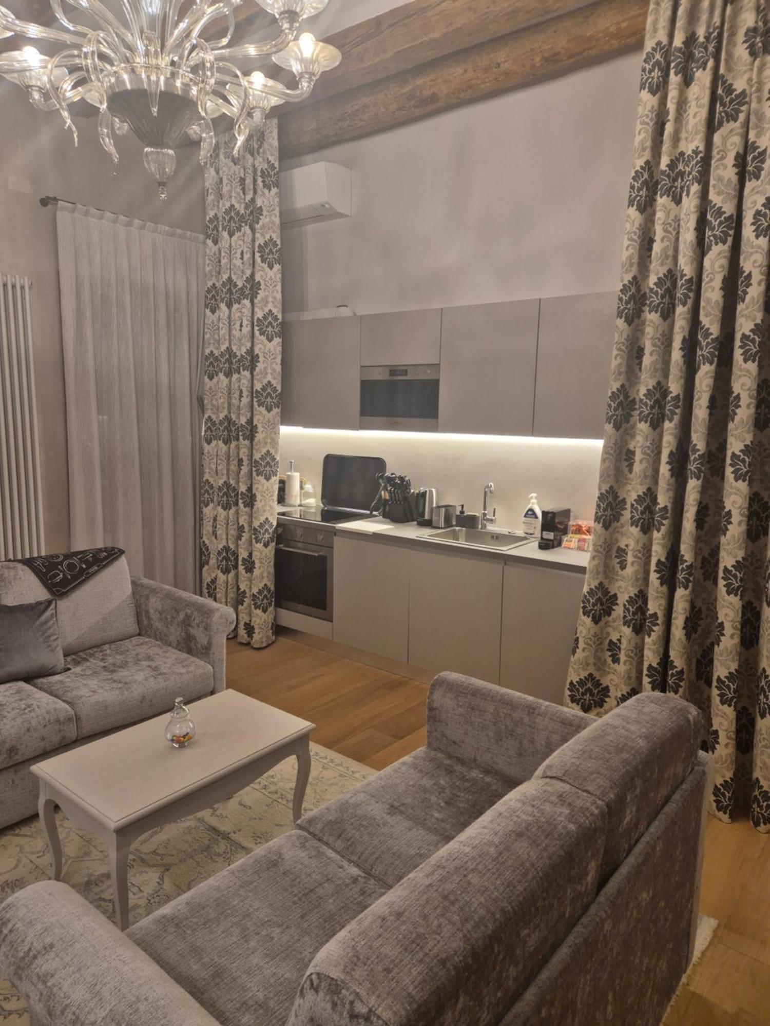 Vite Dorata Apartment *