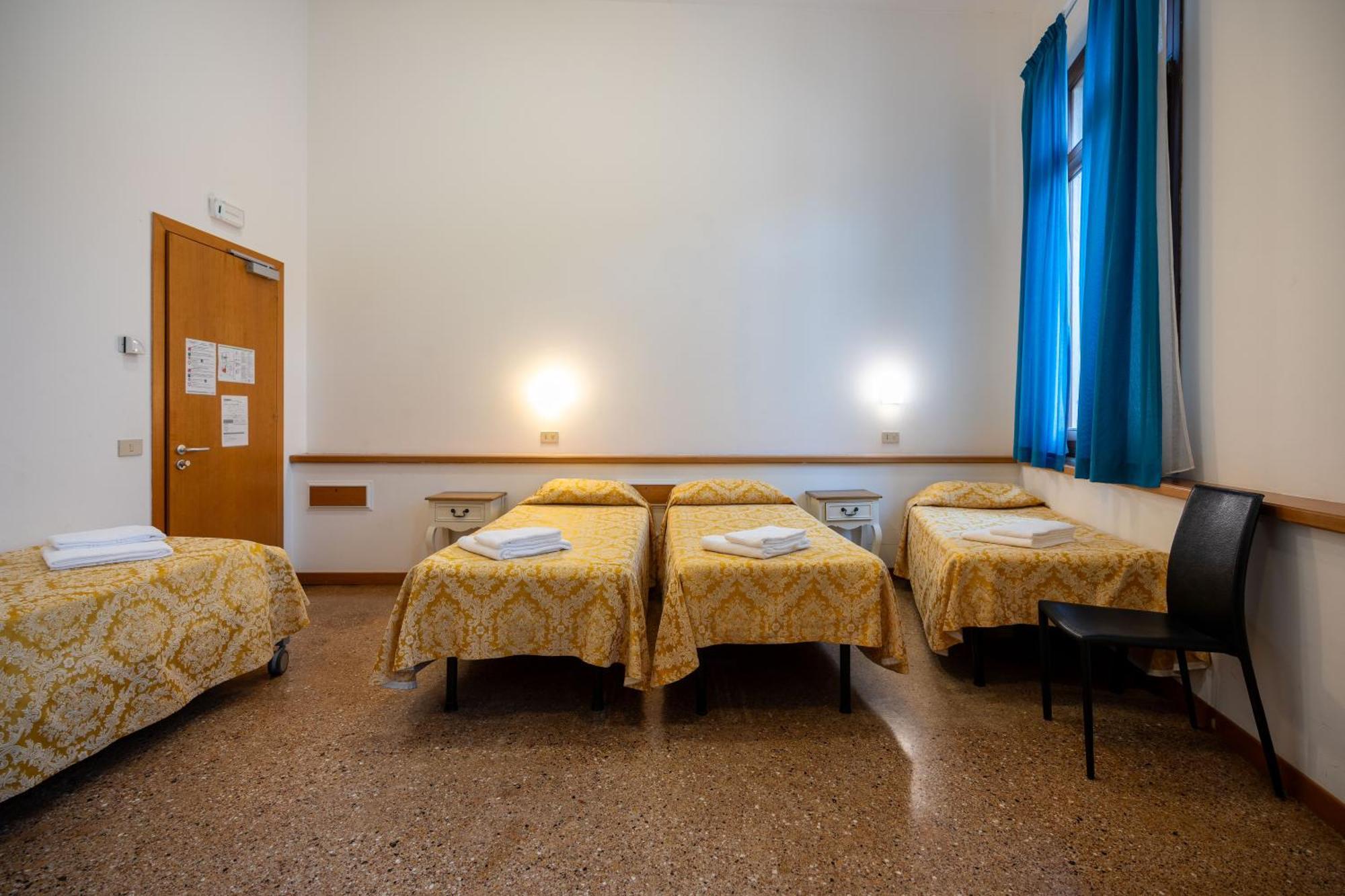 Hostel Foresteria Valdese Venice