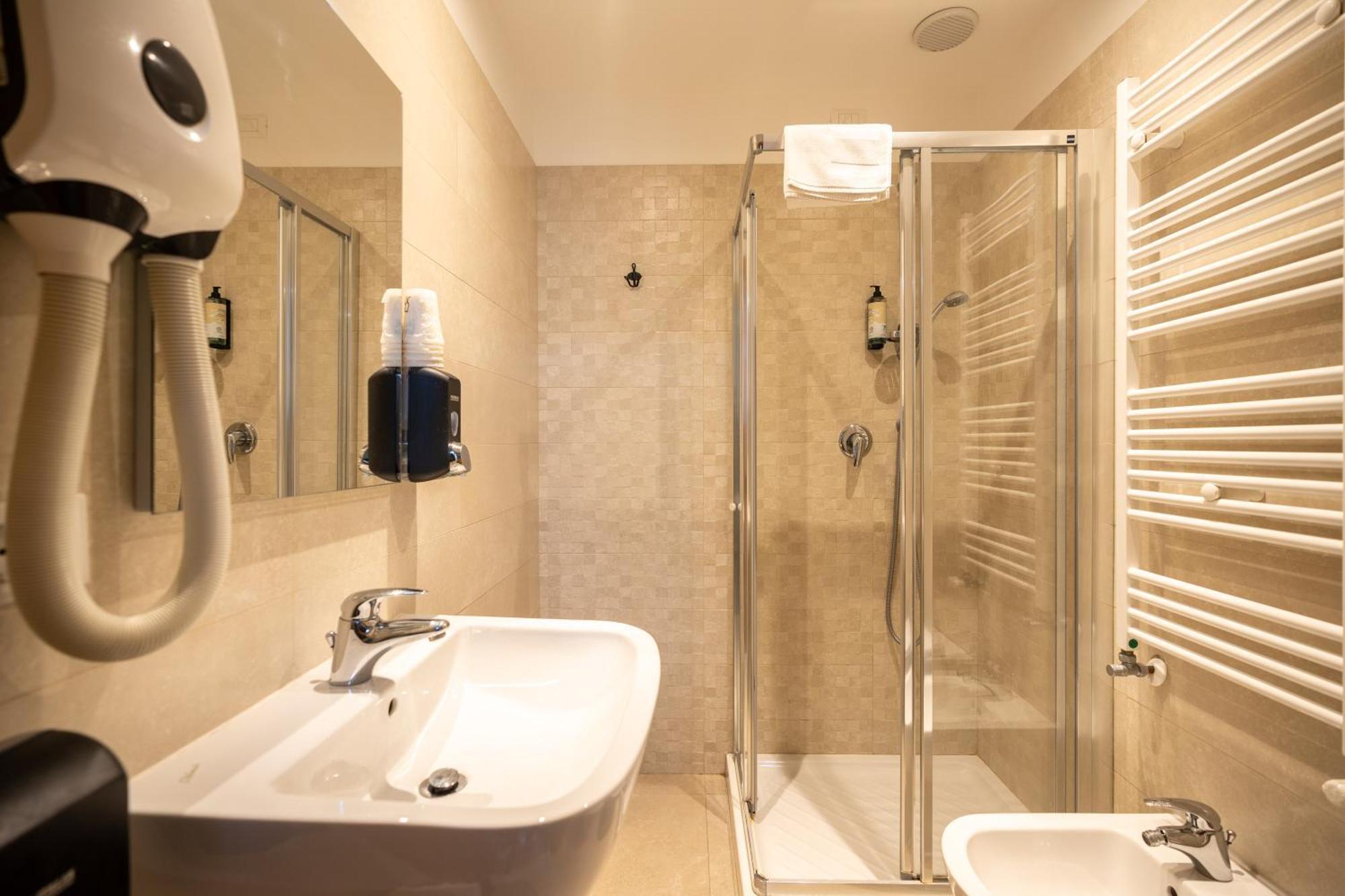 Hostel Foresteria Valdese Venice