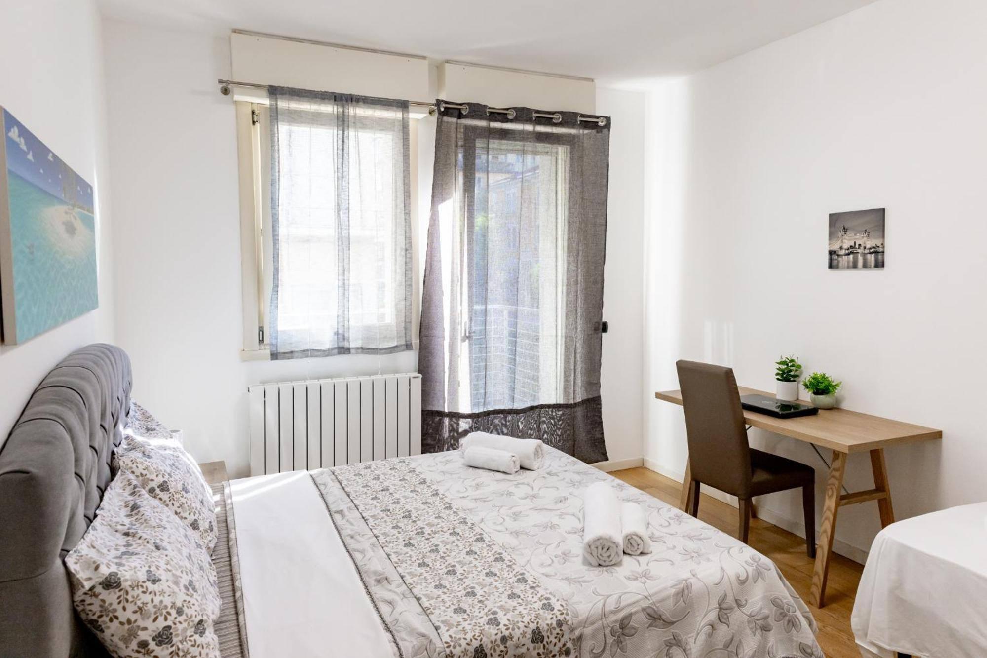 Charming Two Bedroom Apartment Venice