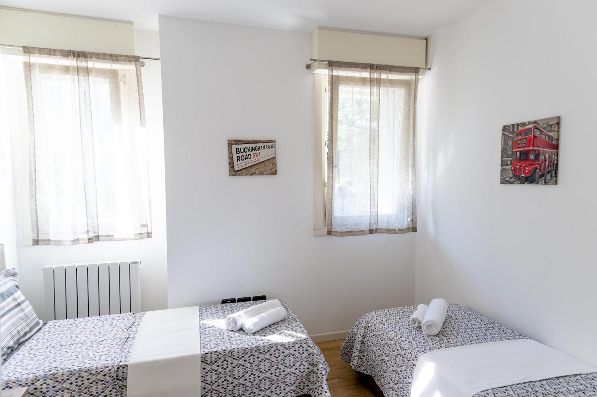Charming Two Bedroom Apartment Venice