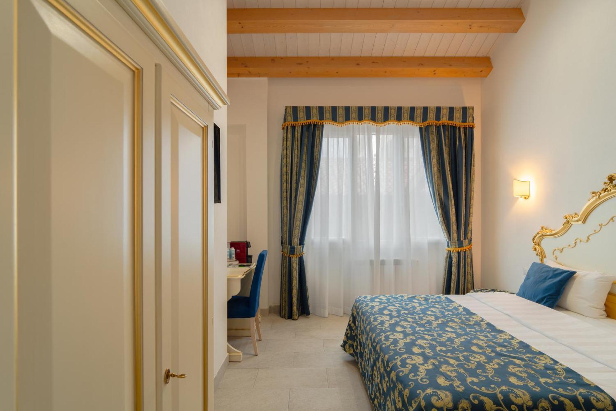 Flove' Guest house *