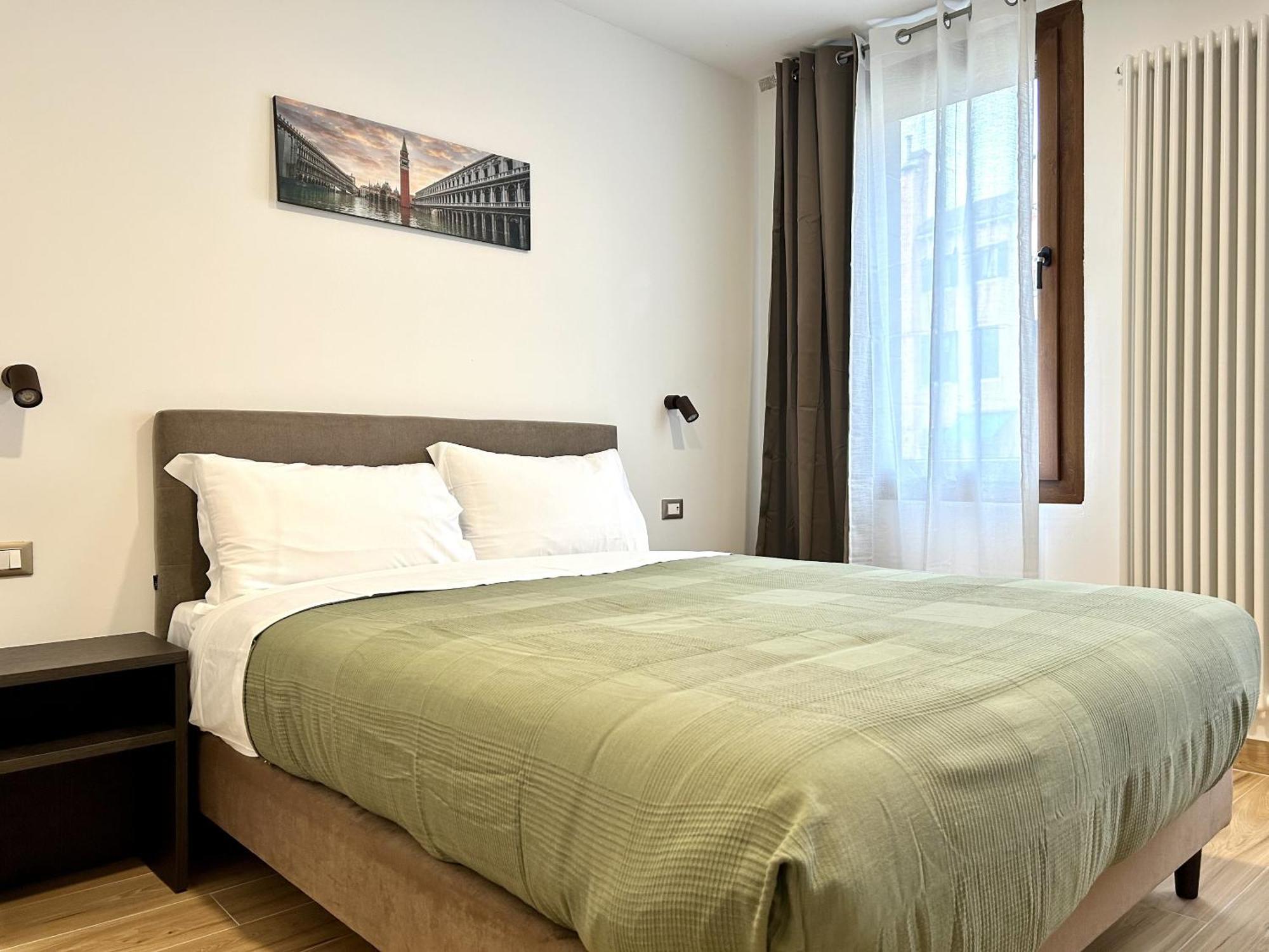 Marsela Suites-independent * Venice