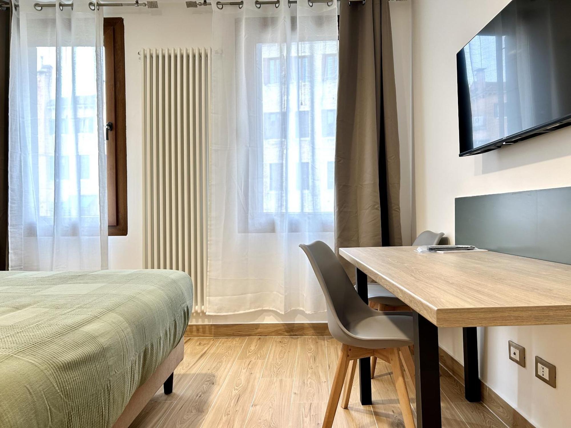 Marsela Suites-independent Apartment *