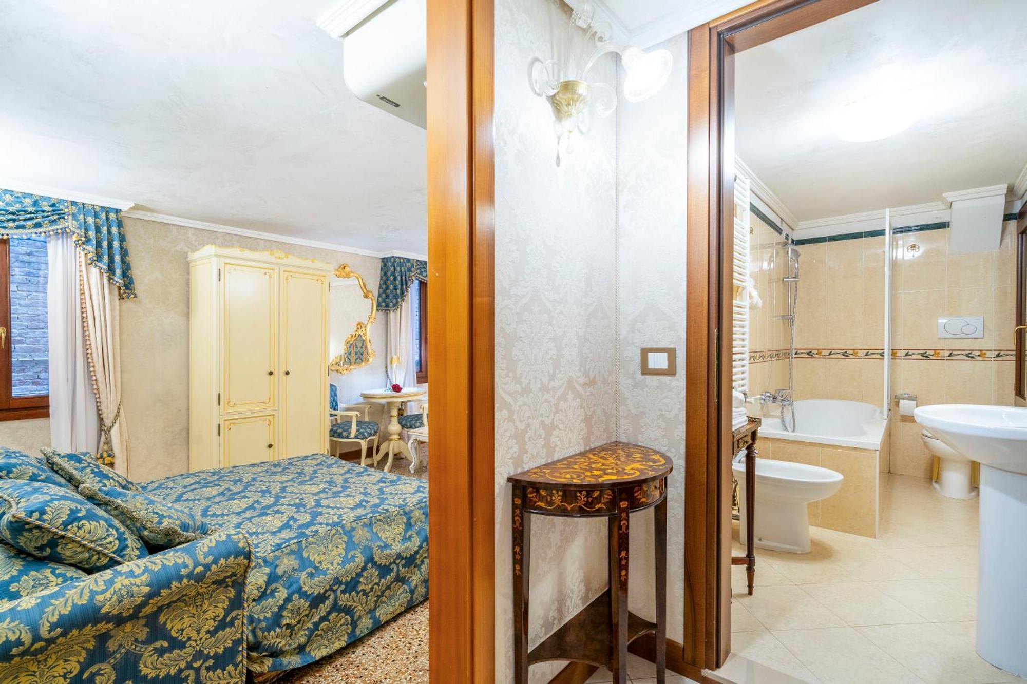 Casa Guggenheim * Venice